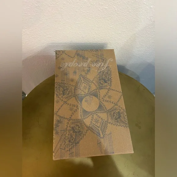 Free People Resort-Ready Wrap Sandals in RED/ROUGE
NWT - Picture 9 of 10